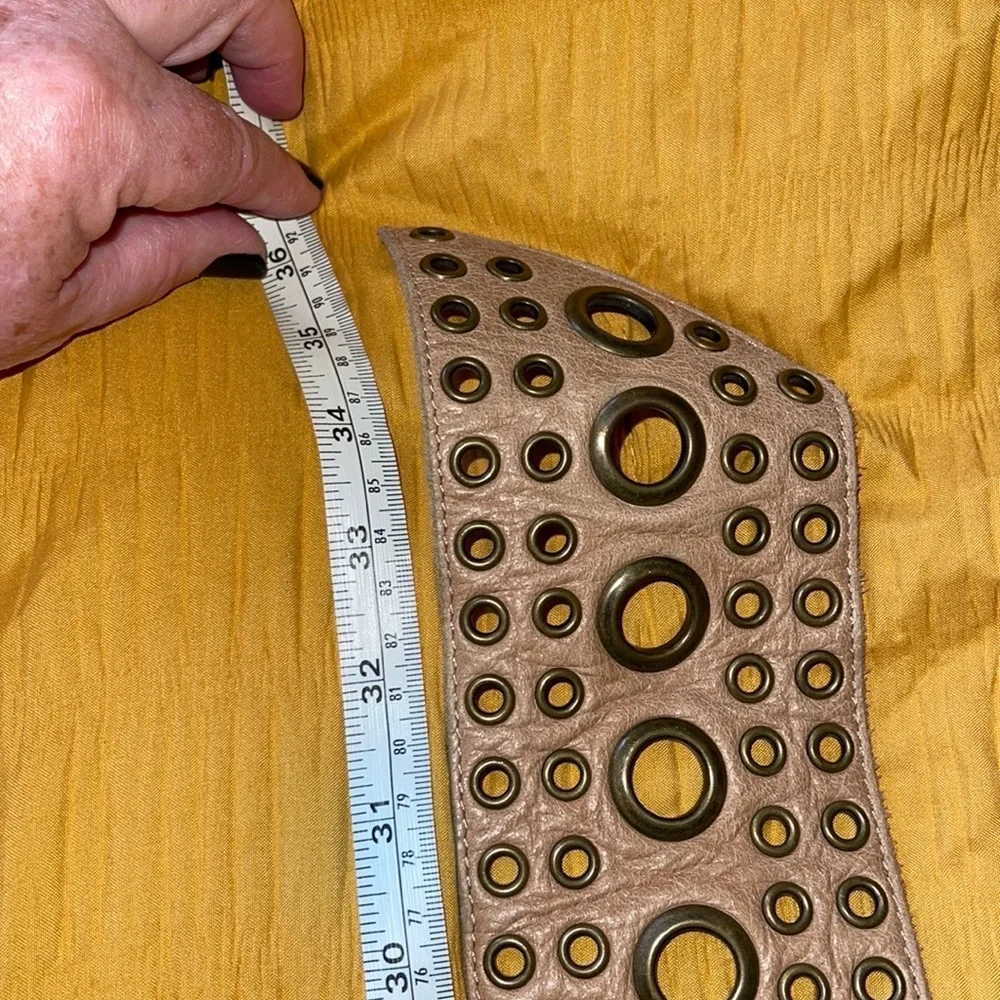 Tan Leather Belt - Picture 9 of 10